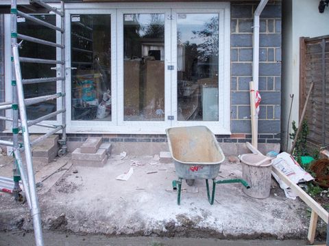 Какие материалы для черновой отделки определяют качество ремонта