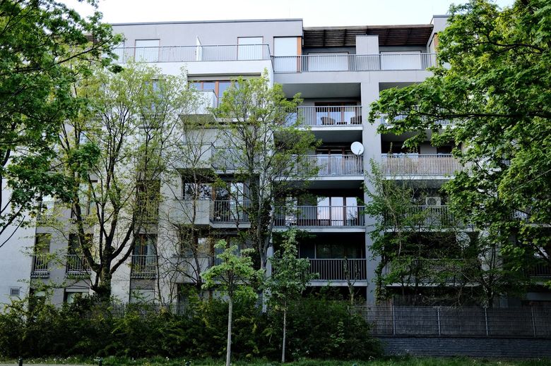 Как вписать генератор и ИБП в интерьер премиального ЖК «Madison Park»: скрытые