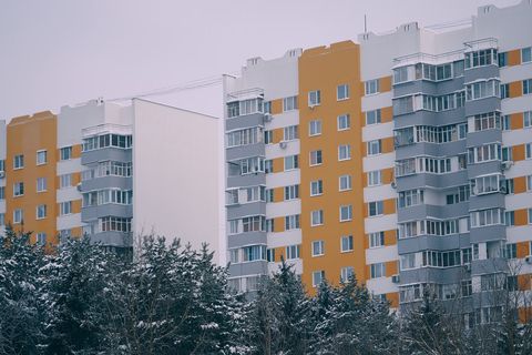 Какие часы разрешены для шумного ремонта в Москве в 2025-2026 годах?